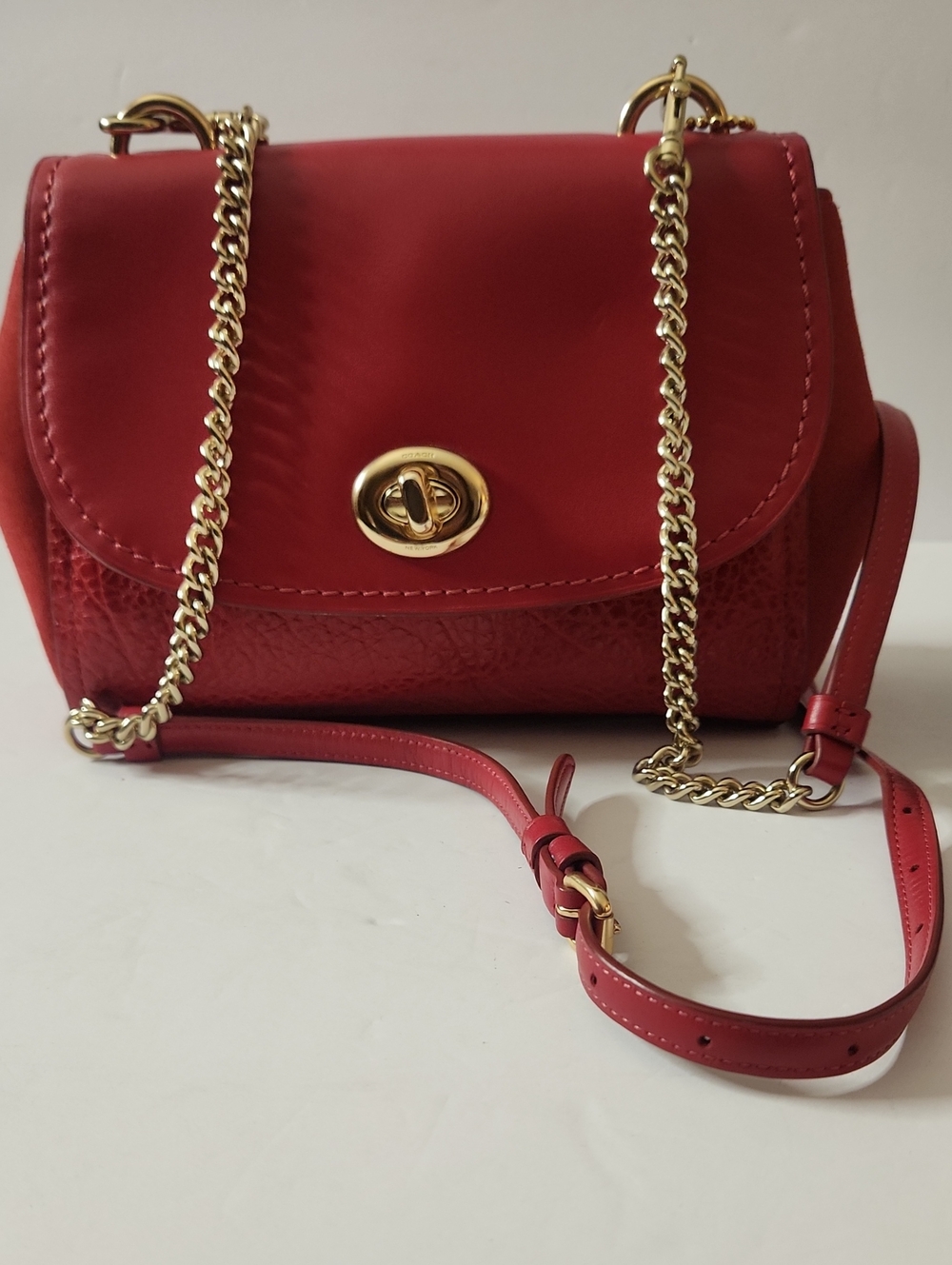 Coach Faye Red Leather Turnlock Crossbody Bag with Gold Chain